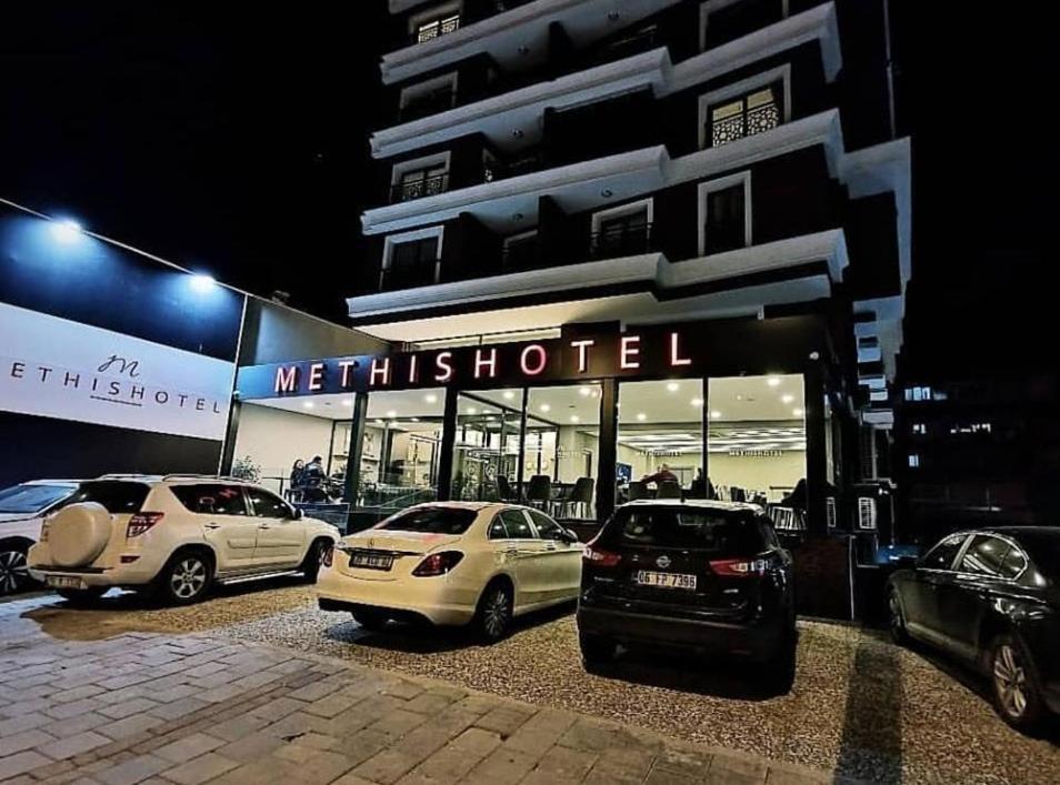 Methishotel Karsiyaka  Exterior foto