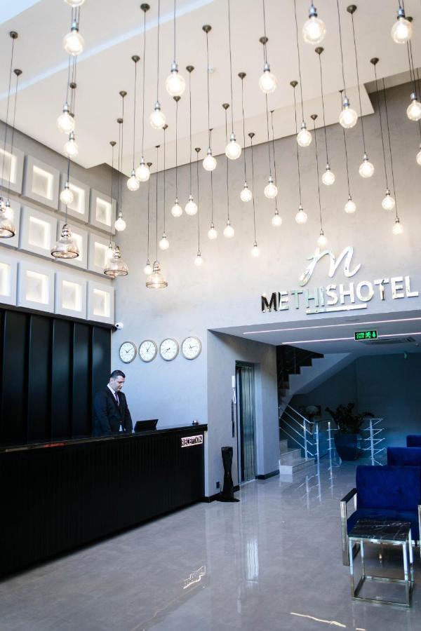Methishotel Karsiyaka  Exterior foto