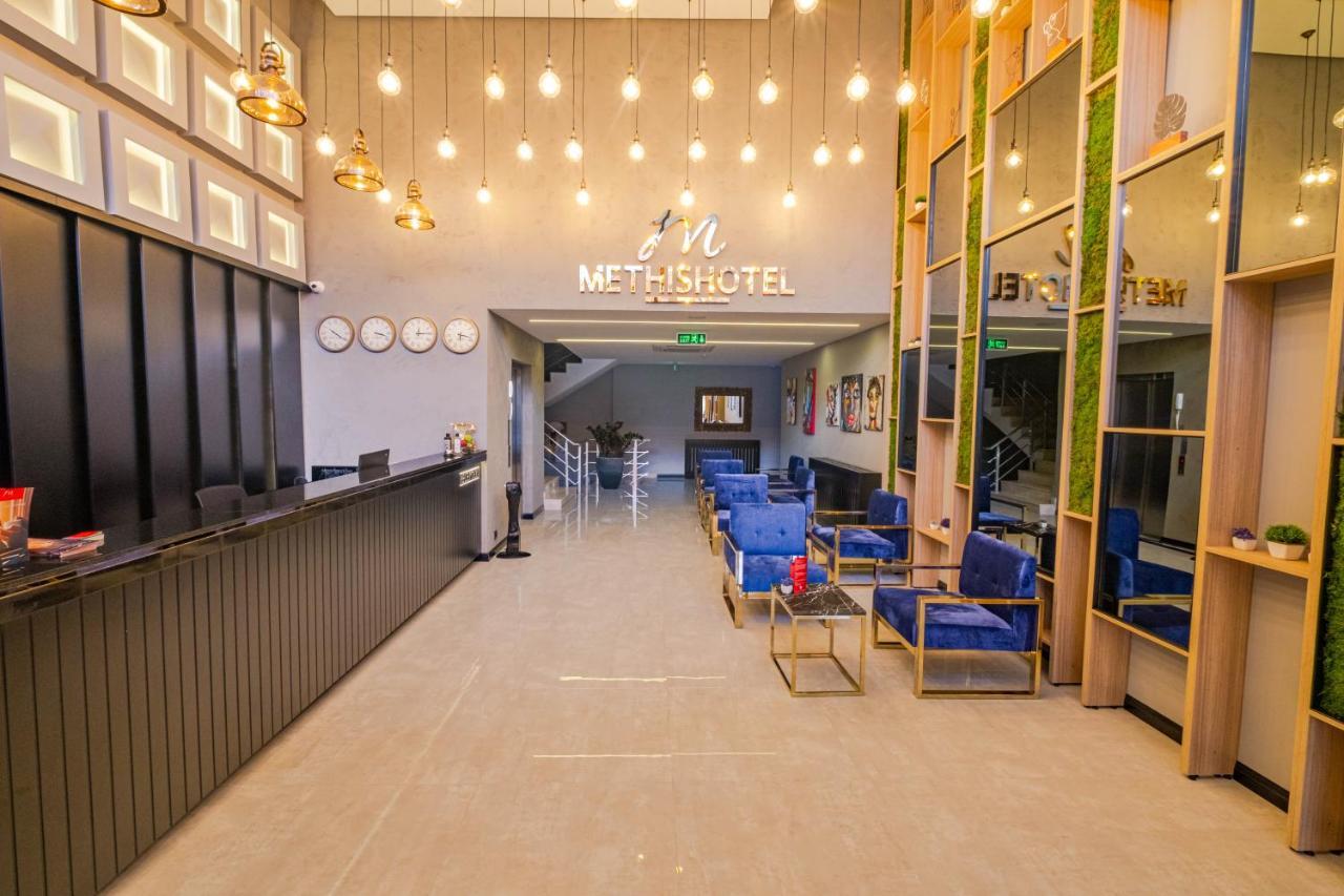 Methishotel Karsiyaka  Exterior foto